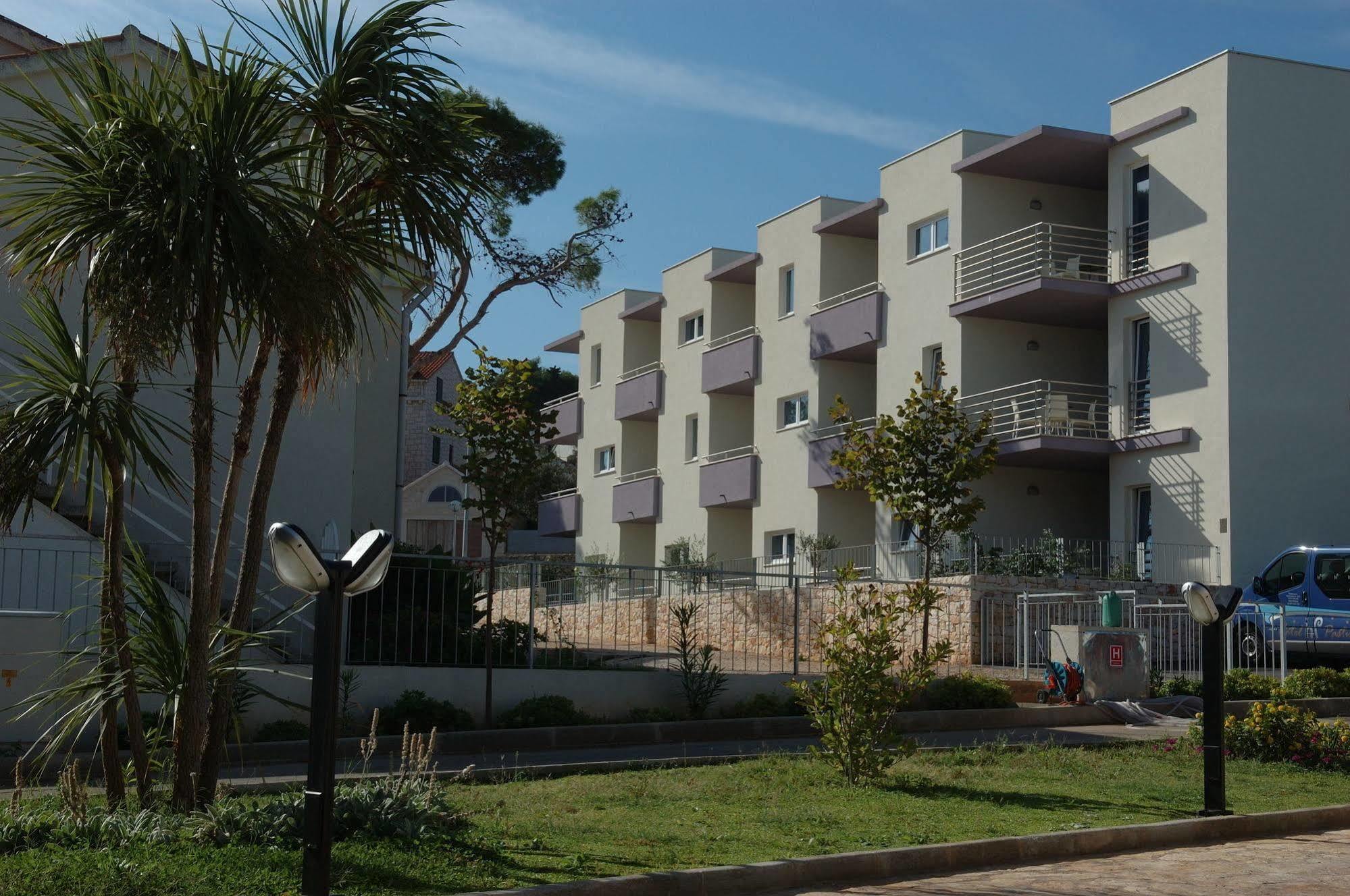 Apartmani Marija Postira Luaran gambar